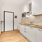 Alessia's Flat- Borgo Palazzo