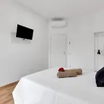 Alessia's Flat- Borgo Palazzo Apartmán *