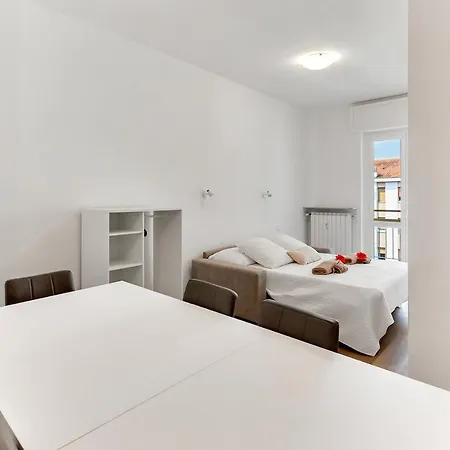 アパート Alessia's Flat- Borgo Palazzo ベルガモ