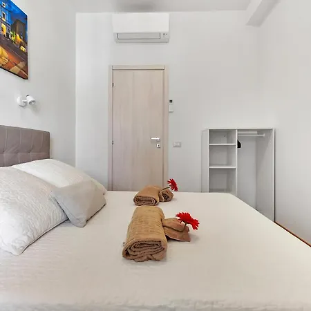 Alessia's Flat- Borgo Palazzo Apartman Bergamo