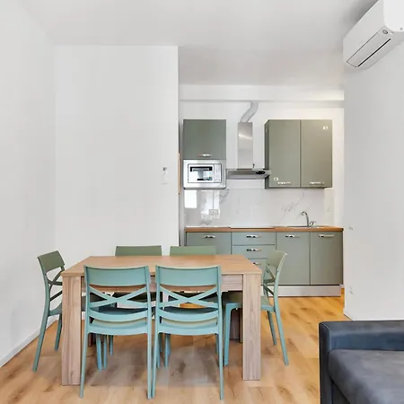 Alessia's Flat- Borgo Palazzo * ベルガモ