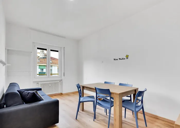 Alessia's Flat- Borgo Palazzo شقة